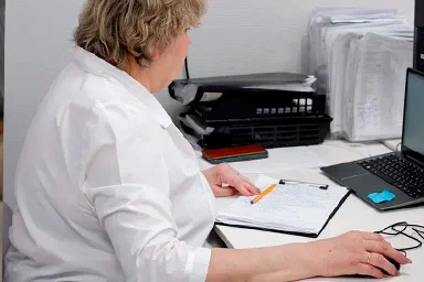 Вшивание ампулы в Славянке